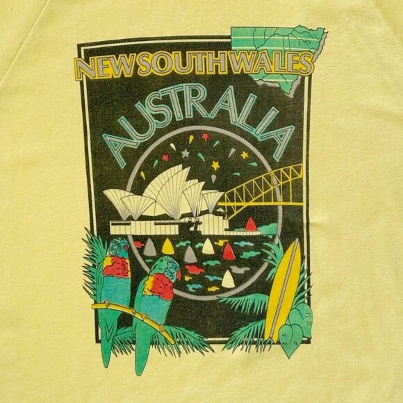70s 80s Vintage Australia T-shirt New South Wales Sydney Surf Travel Graphic. - Picture 4 of 6